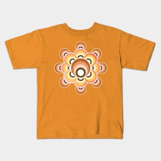 Retro 70's flower - earth tones Kids T-Shirt